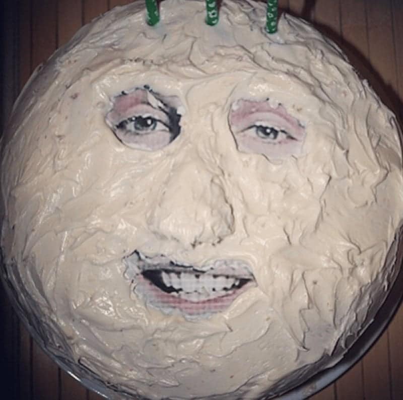 cake fails, funny cakes, baking disasters, dessert fails, pastry mishaps, funny dessert mishaps, hilarious frosting messes, comedic baking flops, baking disaster references, kitchen catastrophe jokes, sugary meltdown stories, fondant fails, icing mishaps, sweet fiascos