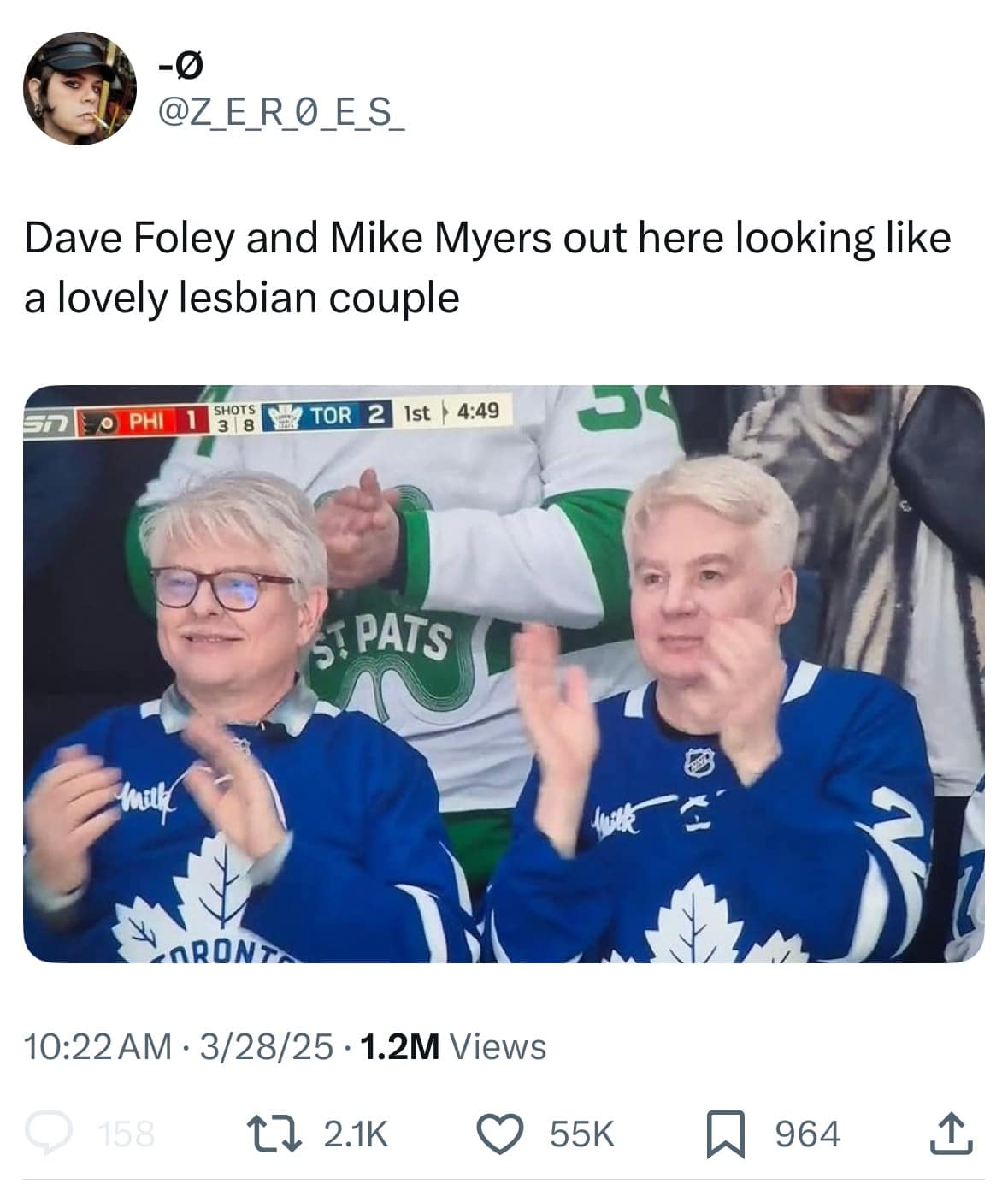 Dave Foley and Mike Myers out here looking like a lovely lesbian couple