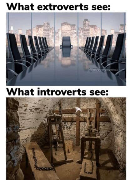 What extroverts see: @introve What introverts see: