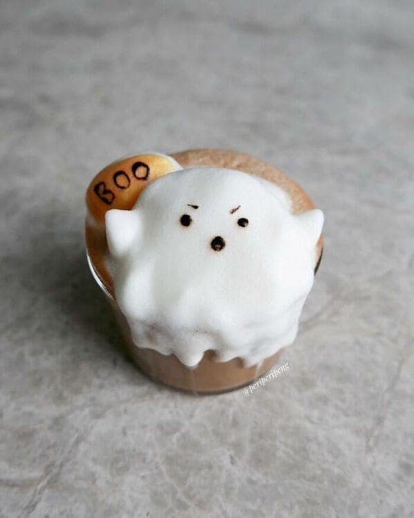 latte art, coffee art, daphne tan, coffee foam art, milk froth art, espresso art, cappuccino art, brew art, barista skills, barista tricks, coffee mastery, 3d latte art, foam sculpture, drinkable art