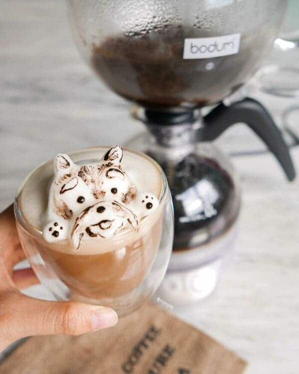 latte art, coffee art, daphne tan, coffee foam art, milk froth art, espresso art, cappuccino art, brew art, barista skills, barista tricks, coffee mastery, 3d latte art, foam sculpture, drinkable art