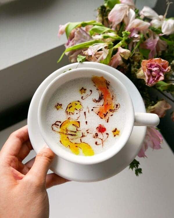 latte art, coffee art, daphne tan, coffee foam art, milk froth art, espresso art, cappuccino art, brew art, barista skills, barista tricks, coffee mastery, 3d latte art, foam sculpture, drinkable art