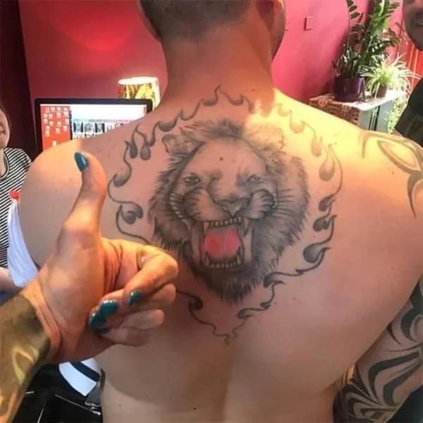 bad lion back tattoo