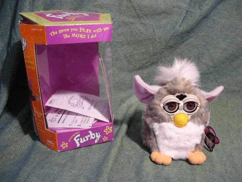 nostalgic toys, nostalgic items, retro toys, vintage toys, childhood toys, old school toys, 90s toys, childhood memories, toy nostalgia, playtime relics, 90s nostalgia, early 2000s toys, classic toys