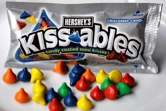 nostalgic toys, nostalgic items, retro toys, vintage toys, childhood toys, old school toys, 90s toys, childhood memories, toy nostalgia, playtime relics, 90s nostalgia, early 2000s toys, classic toys