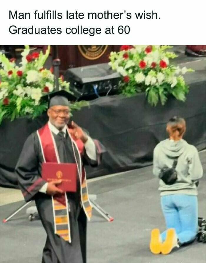 Man fulfills late mother's wish. Graduates college at 60