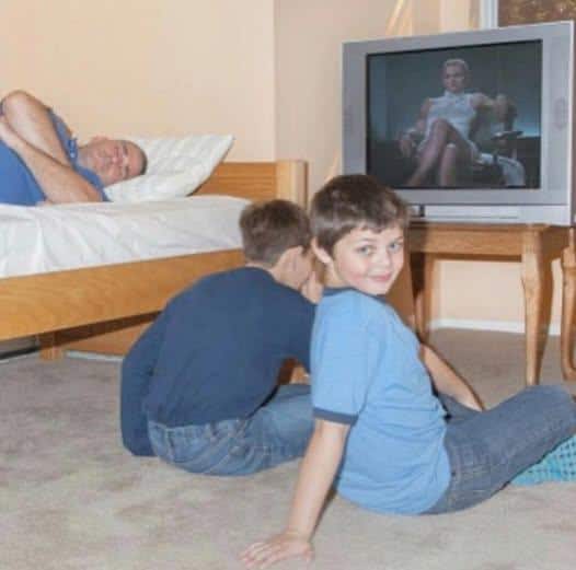 blursed images, cursed images, blessed images, weird images, funny pictures, strange photos, bizarre memes, odd images, uncanny pics, confusing images, internet oddities, blursed memes, cursed pics, blessed pics, surreal images, double take images, strange memes, weird internet photos, blursed content, awkward images