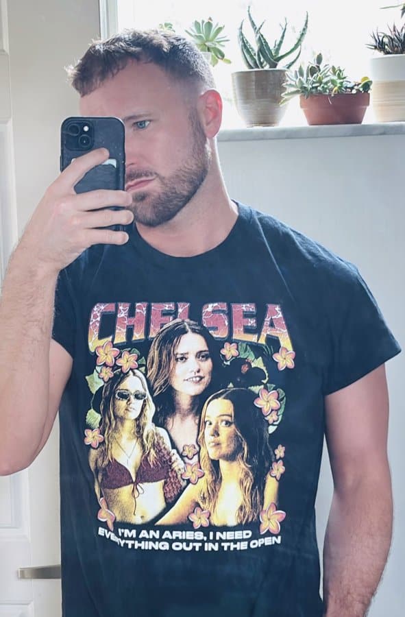 funny t shirts, funny shirts, graphic tees, novelty shirts, humor t-shirts, witty tees, meme shirts, sarcastic tops, hilarious tees, joke shirts, pun tees, comedy shirts, statement tees, laugh shirts, gag tees, printed humor, snark shirts