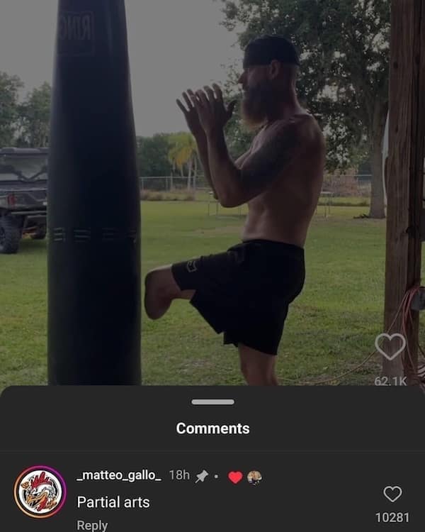 savage roasts, funny insults, brutal insults, scorching remarks, unforgiving jokes, epic comebacks, strong retorts, powerful replies, comedic burns, humorous slights, witty digs