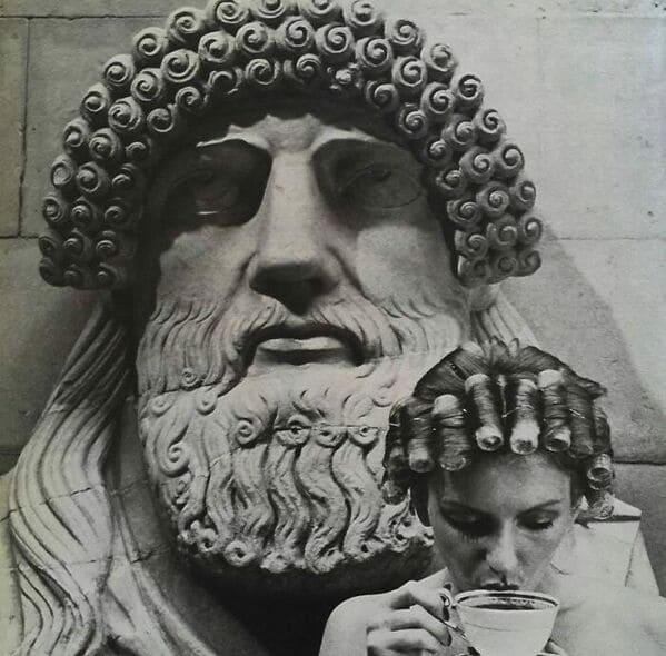 street photography, amazing photos, urban photography, street photos, candid photography, city photography, street shots, urban photos, candid photos, street pics, urban life images, city snapshots, sidewalk photography, real life photos, urban candid shots, street art pics, spontaneous photography, city scenes, everyday photography, urban exploration photos, street image gallery