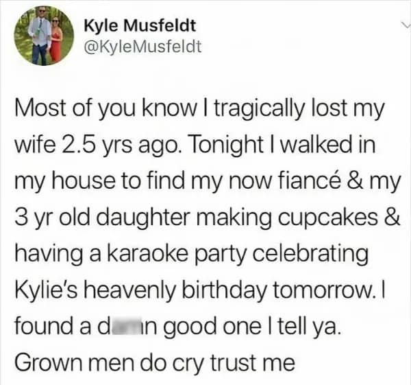 wholesome memes, heartwarming memes, uplifting memes, positive memes, feel-good memes, wholesome jokes, wholesome humor, restore your faith in humanity