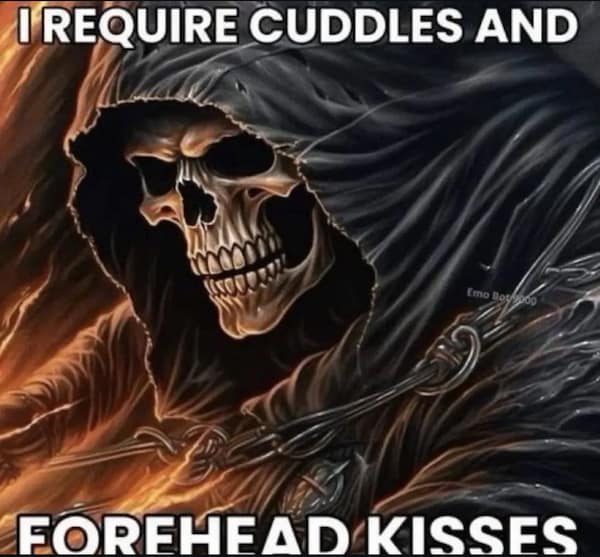 I REQUIRE CUDDLES AND Emo Bo: FOREHEADKISSES
