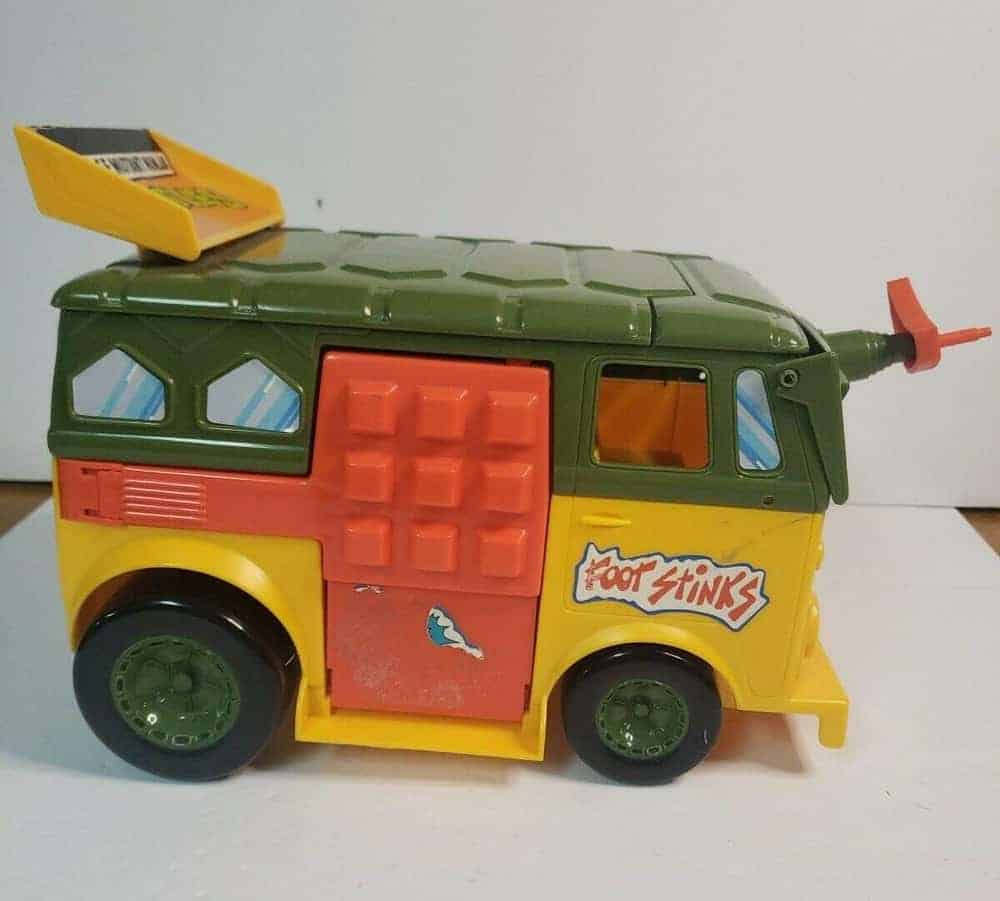 nostalgic toys, 90s toys, childhood toys, retro toys, classic games, old toys, vintage toys, 90s kids, playground toys, beanie babies, tamagotchi, polly pocket, pokemon cards, skip-it, slap bracelet, 90s nostalgia, toy memories, playground classics, retro games, collectible toys