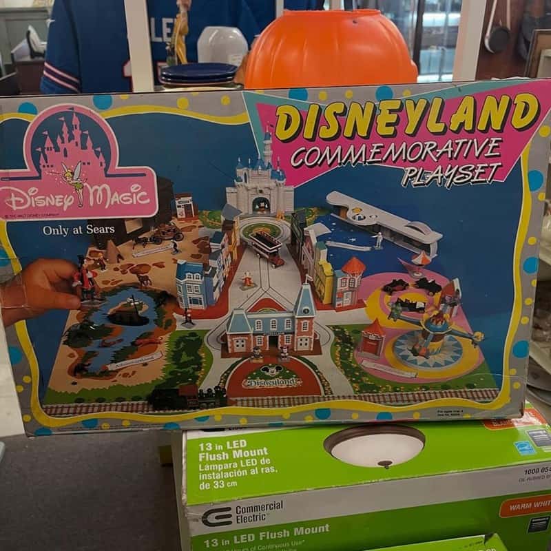 nostalgic toys, 90s toys, childhood toys, retro toys, classic games, old toys, vintage toys, 90s kids, playground toys, beanie babies, tamagotchi, polly pocket, pokemon cards, skip-it, slap bracelet, 90s nostalgia, toy memories, playground classics, retro games, collectible toys