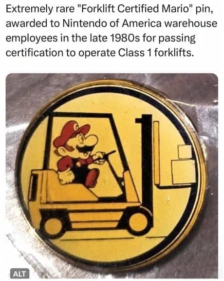 retro gaming memes, arcade memes, gamer memes, video game memes, throwback memes, meme dump, controller memes, childhood memes, millennial memes, old school memes, group chat memes, joystick memes, vintage memes, internet memes, retro gamer memes, retro gaming meme