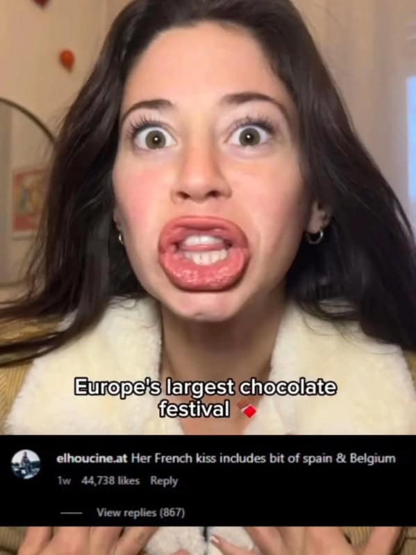 funny comments, humorous responses, witty comebacks, amusing remarks, social media humor, digital banter, interactive jokes, forum entertainment, witty replies, sharp retorts, comedic feedback, cunning counters, internet jokes, web-based humor, online comedic lines, chat-based gags