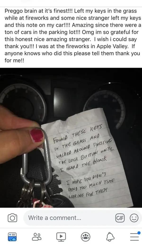 Kind stranger returns lost keys with handwritten note