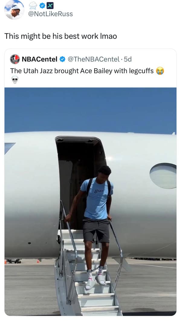 sports memes, funny sports tweets, athlete memes, sports humor, fan memes, game memes, sports jokes, funny sports memes, sports fail memes, sports highlights, locker room memes, game-day memes, viral sports memes, sports satire, meme collection, sporting memes, play-by-play memes, referee memes, highlight memes