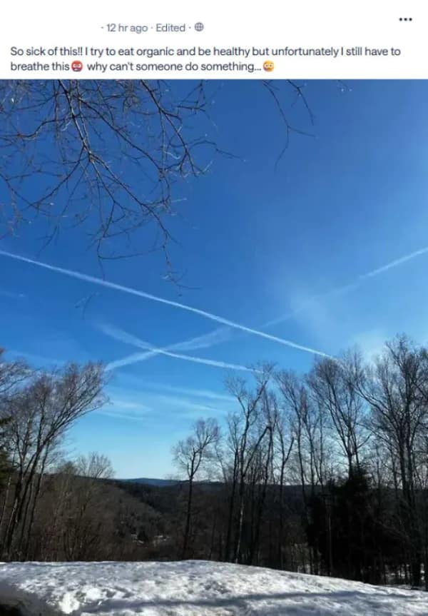 A funny neighbor app post from a person complaining about chemtrails in the sky.