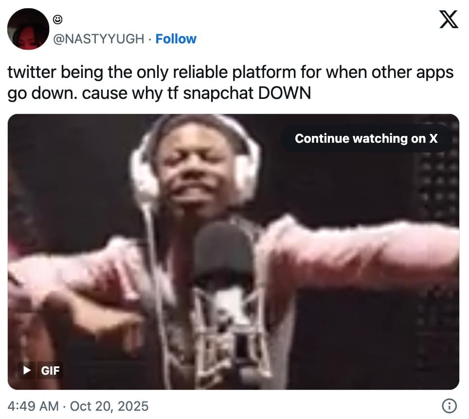 An AWS outage meme praising Twitter (X) as the only reliable platform when other apps go down.