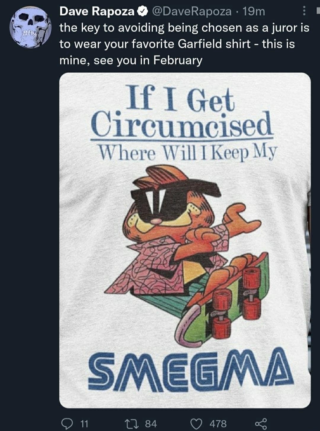 A tweet showcasing a ridiculously inappropriate Garfield t-shirt designed to get out of jury duty.