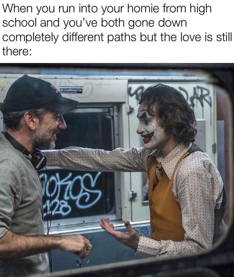 A funny pic of House MD and The Joker dapping up.