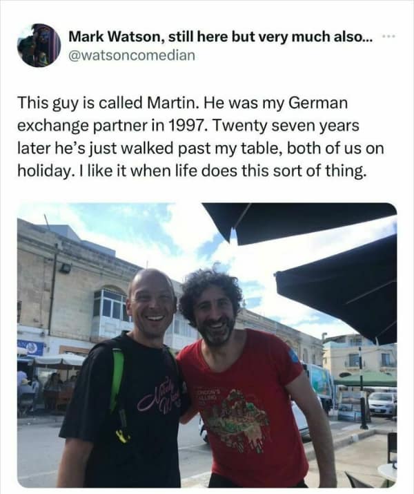 A wholesome meme tweet about running into an exchange student partner randomly 27 years later