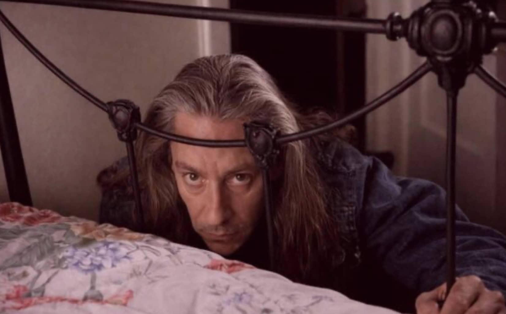 Creeper meme featuring the character Killer BOB from Twin Peaks peering over the end of a bed.