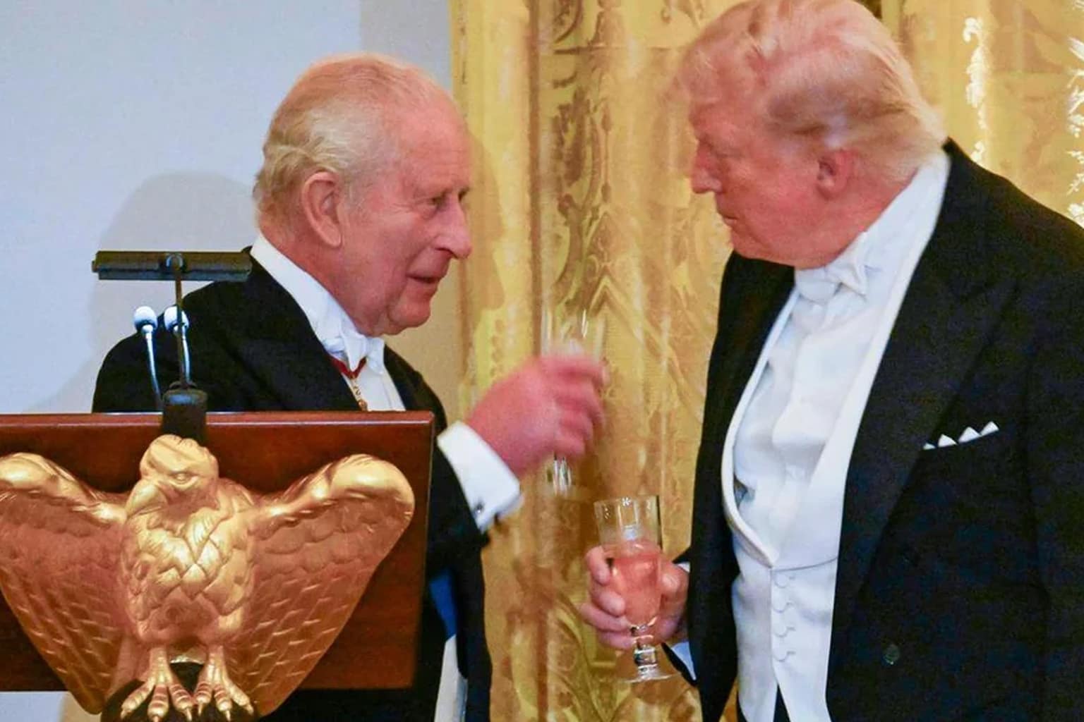 Trump King Charles meme gallery documenting the internet meltdown of April 2026, featuring an unimpressed George Washington rising from his coffin, a mischievous stick figure admin posting about Two Kings, and the viral headline regarding Donald Trump’s mother’s crush on the British monarch.