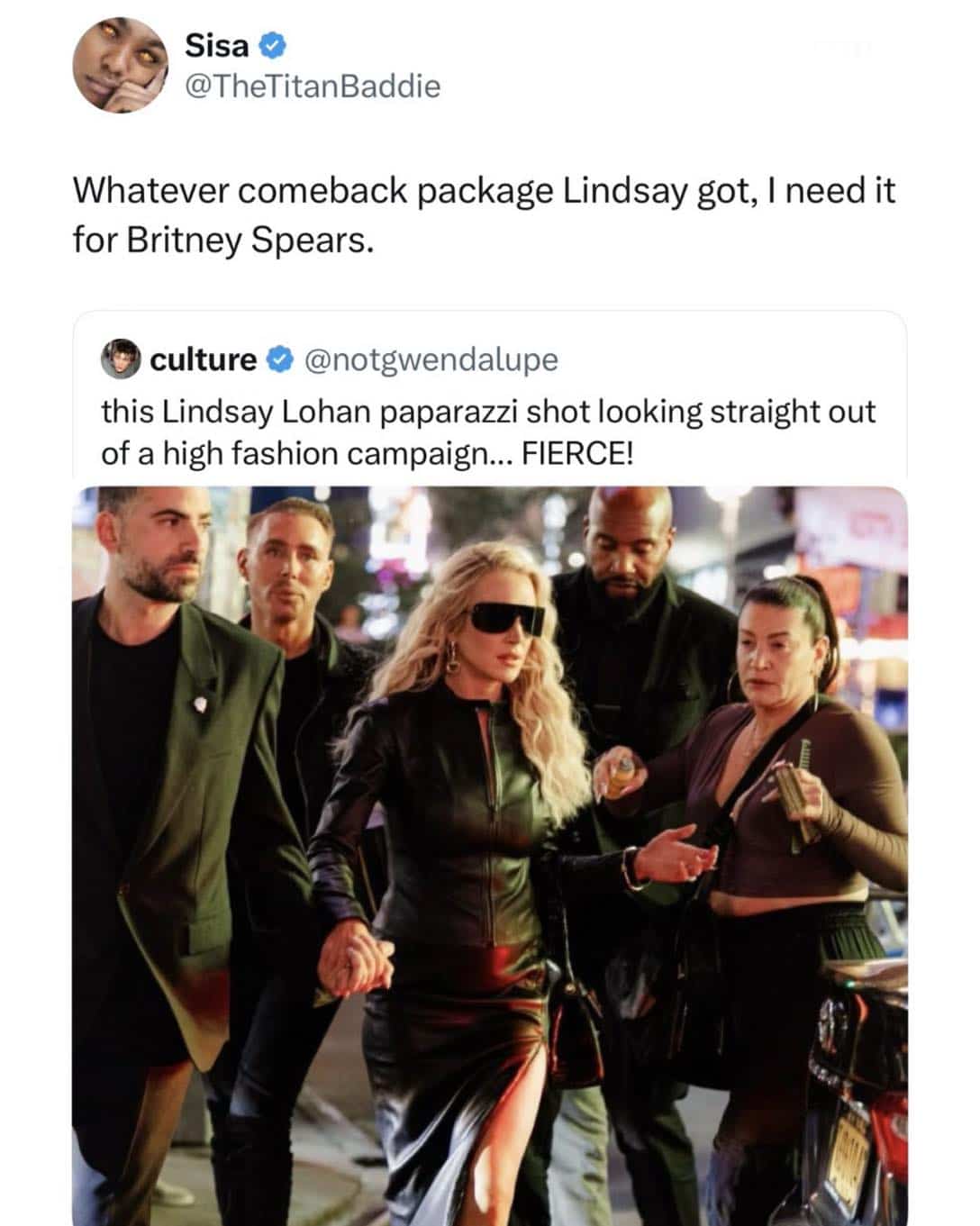 Tweet praising a fierce paparazzi photo of Lindsay Lohan looking like a fashion campaign.