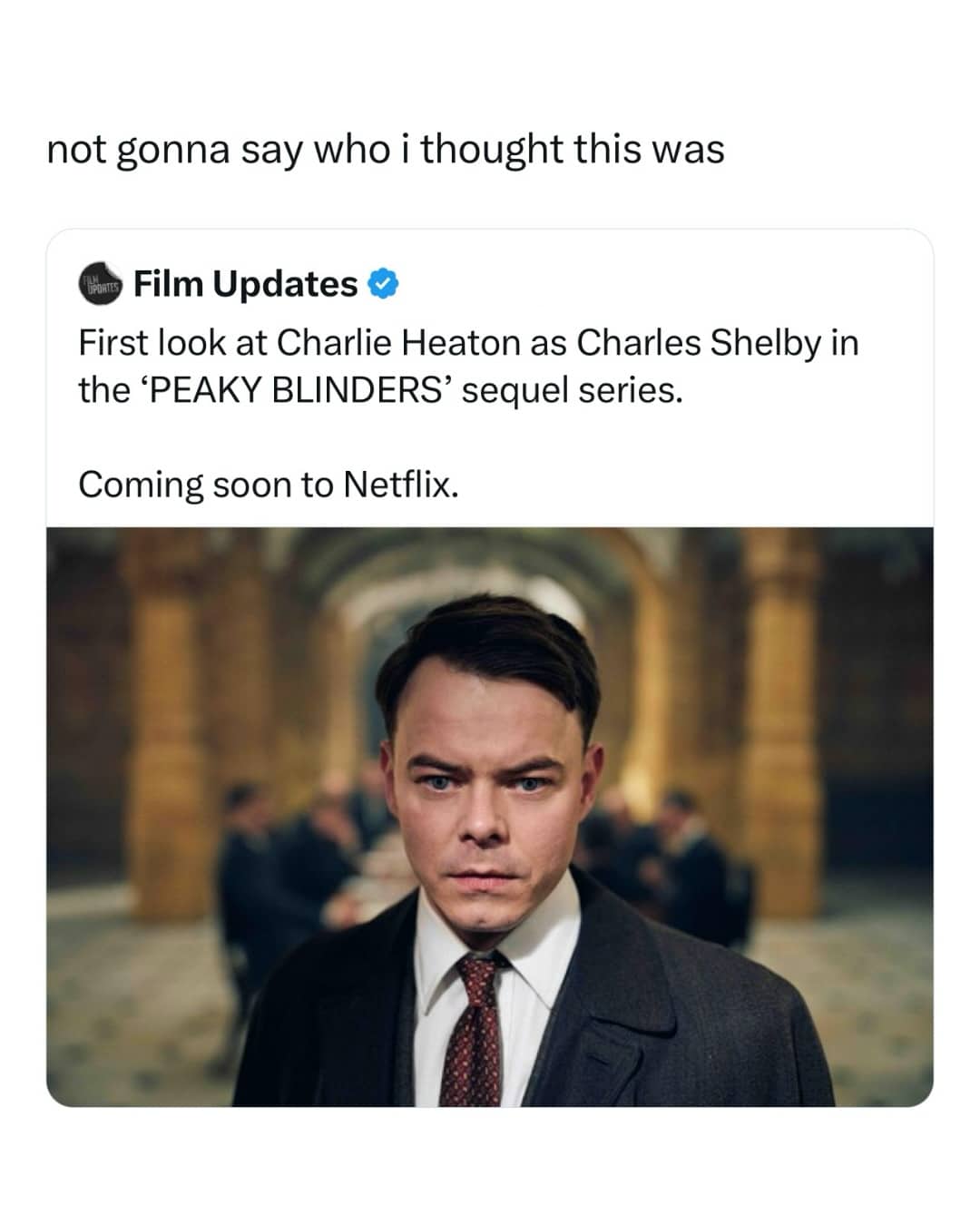 Entertainment news tweet showing actor Charlie Heaton looking like a controversial historical figure.
