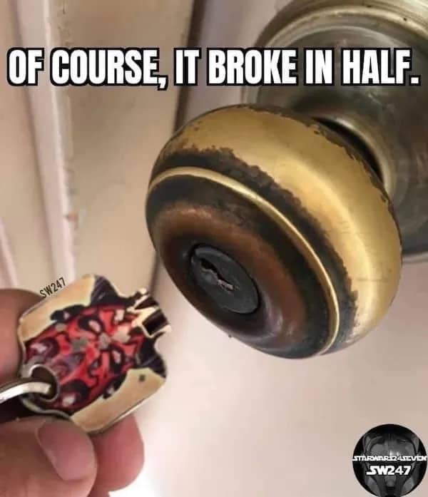 A house key featuring Darth Maul's face broken completely in half.
