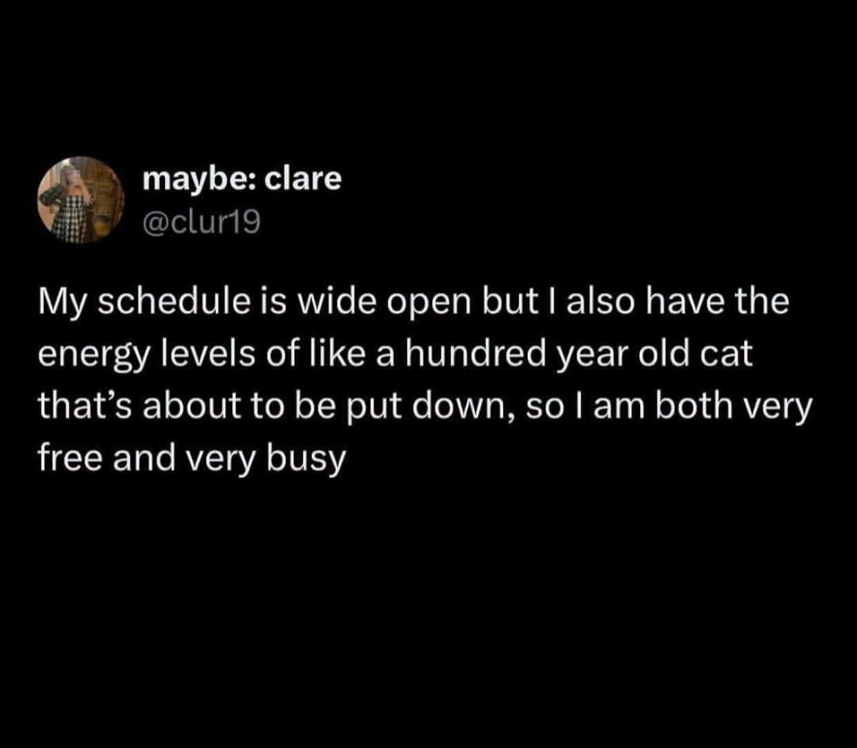 Social media text layout by user @clur19 regarding low introverted energy levels inside a classic meme frame.