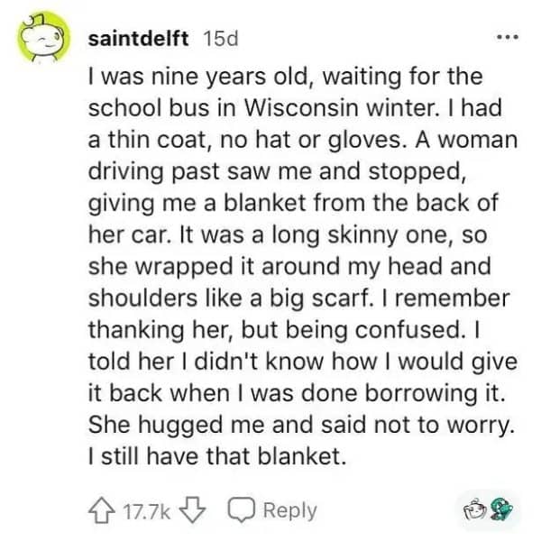 A Reddit comment detailing a heartwarming story about a stranger giving a freezing child a blanket.