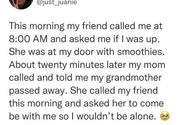 A heartwarming text post about a friend showing up with morning smoothies to offer quiet support.